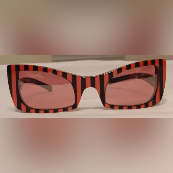 VERSACE Black/Pink Stripe Sunglasses MOD GV3 | PRELOVED!!💓🖤🕶️☀️ - Picture 12 of 14